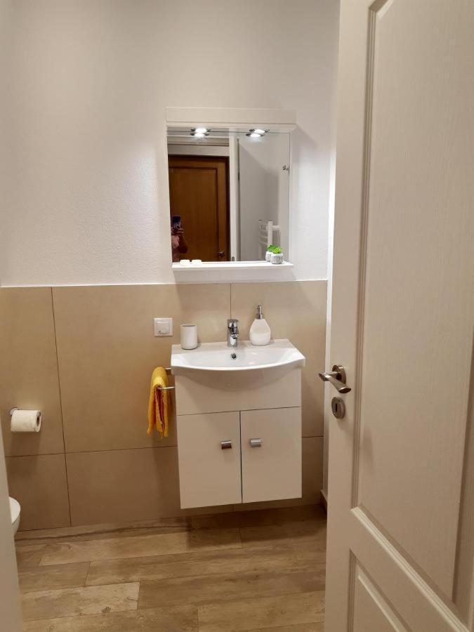 Vila Nona Apartment Sibiu Buitenkant foto