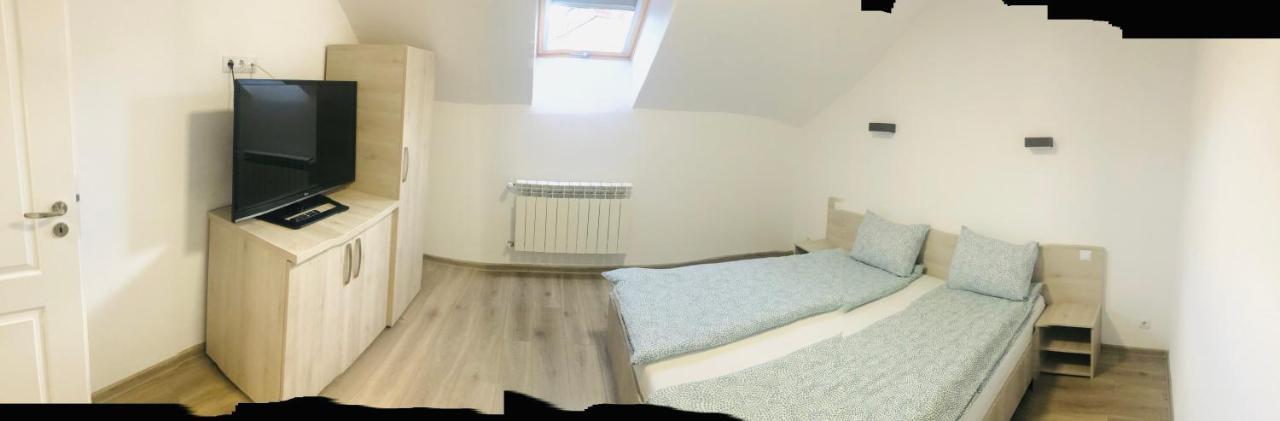 Vila Nona Apartment Sibiu Buitenkant foto