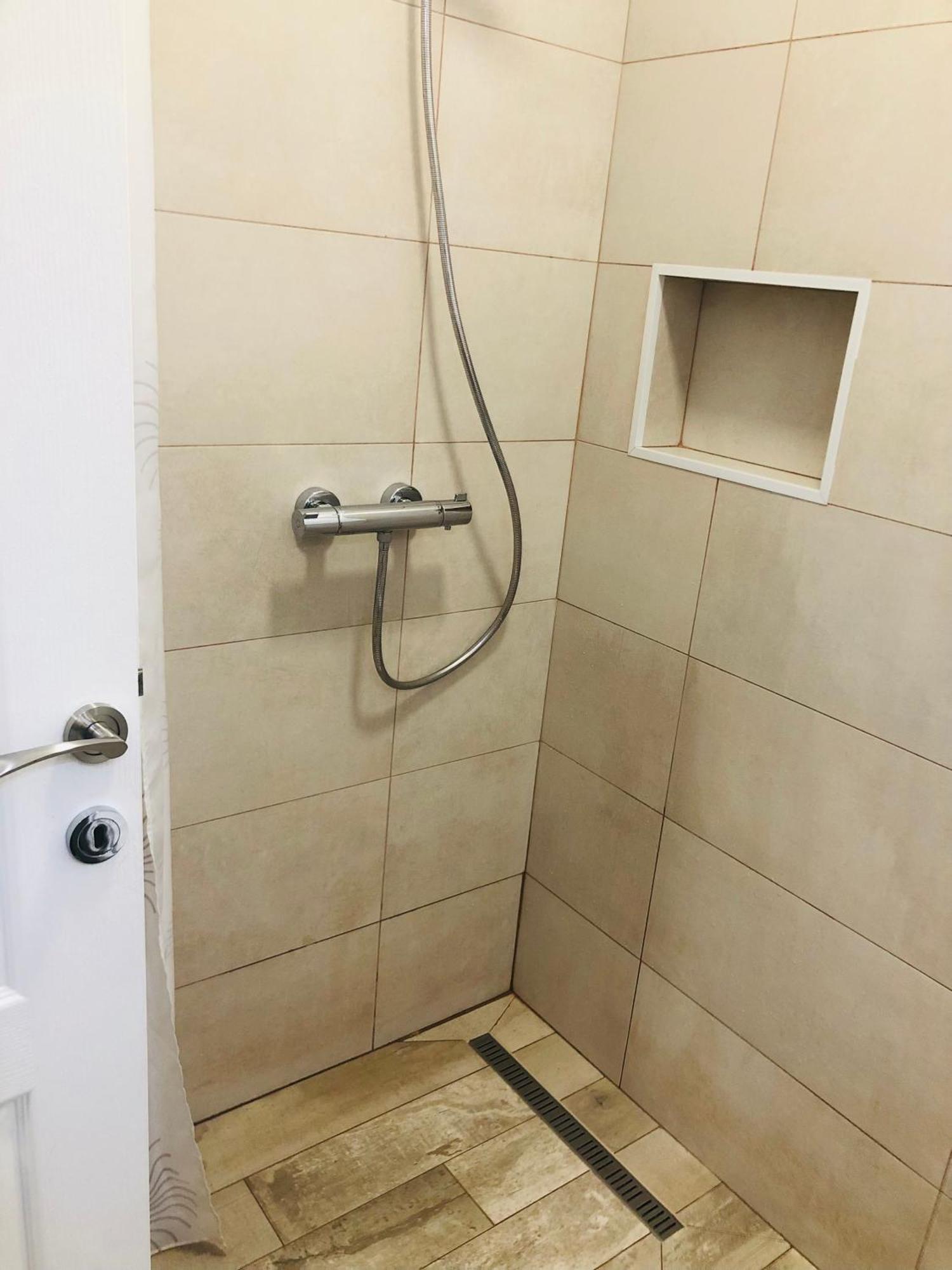 Vila Nona Apartment Sibiu Buitenkant foto